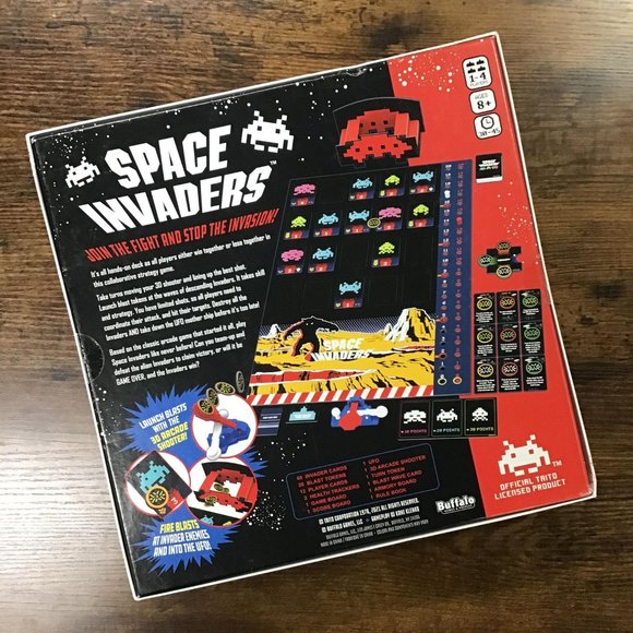 Space Invaders Board Game Strategy Family New - Picture 3 of 5